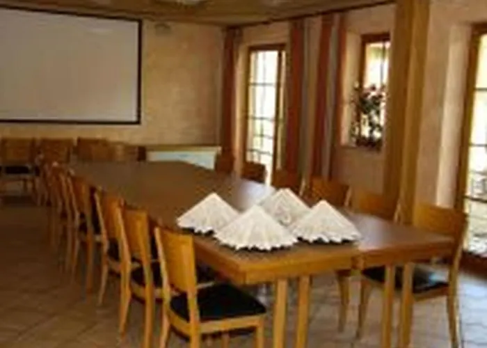 Landgasthof Hauser ベッド・アンド・ブレックファスト 3*