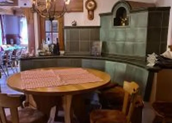 ベッド・アンド・ブレックファスト Landgasthof Hauser