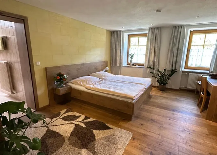 Landgasthof Hauser 3*